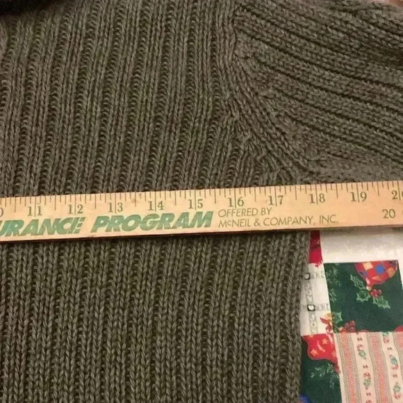 Liz Claiborne dark gray knit sweater women’s medium - Picture 5 of 6